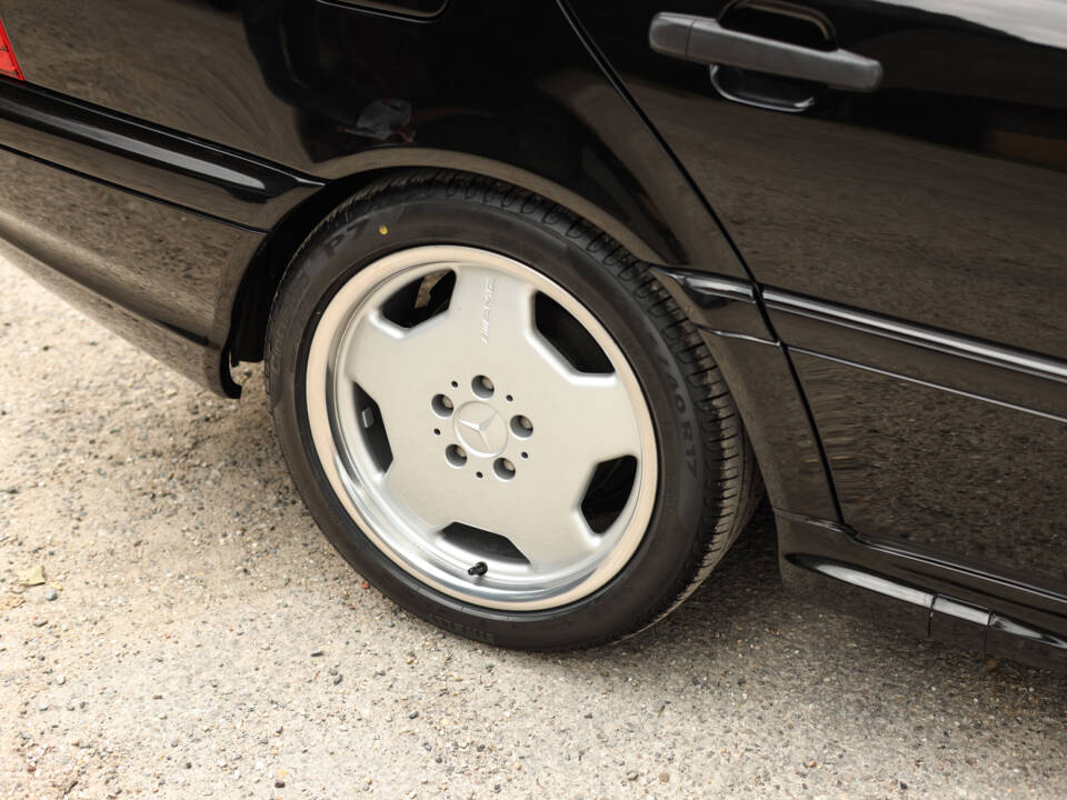 Bild 58/89 von Mercedes-Benz C 43 AMG T (1998)