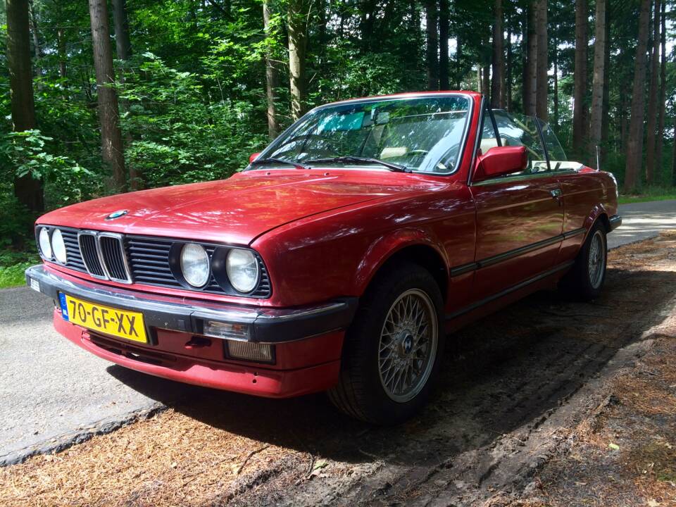 Afbeelding 12/13 van BMW 325i (1986)