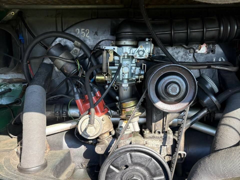 Bild 12/21 von Volkswagen T2b Westfalia (1972)