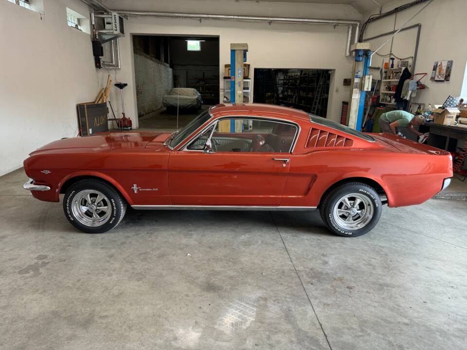 Image 2/28 de Ford Mustang 289 (1966)