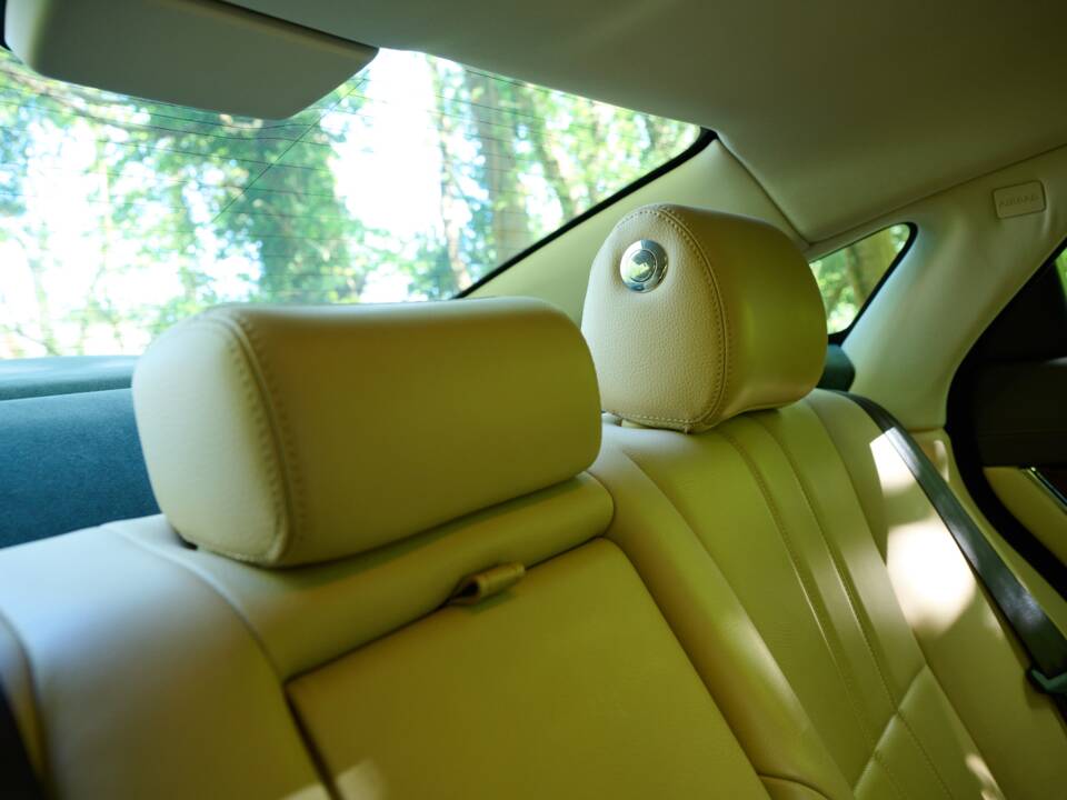 Bild 48/50 von Jaguar XJ 5.0 (2012)