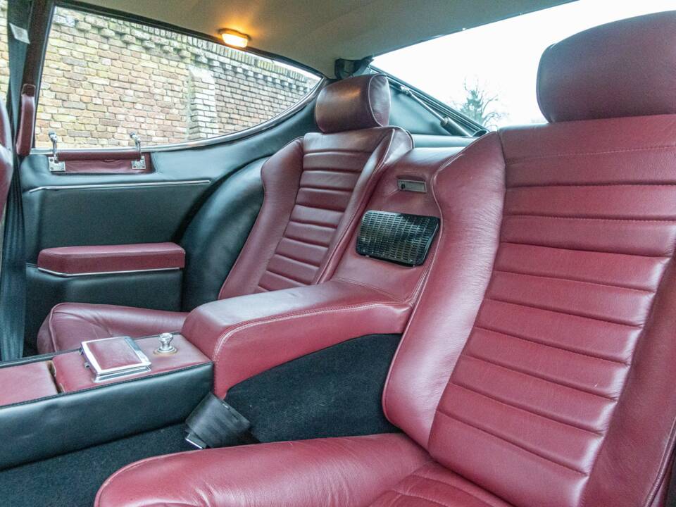Bild 23/50 von Lamborghini Espada 400 GT (1973)