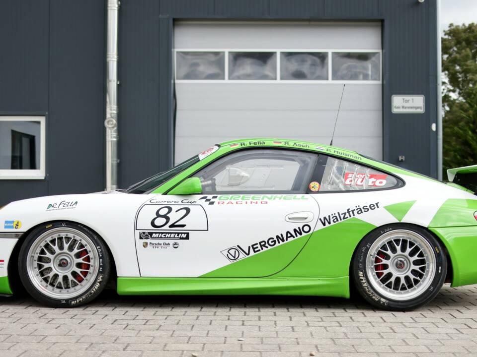 Bild 1/18 von Porsche 911 GT3 Cup (2003)