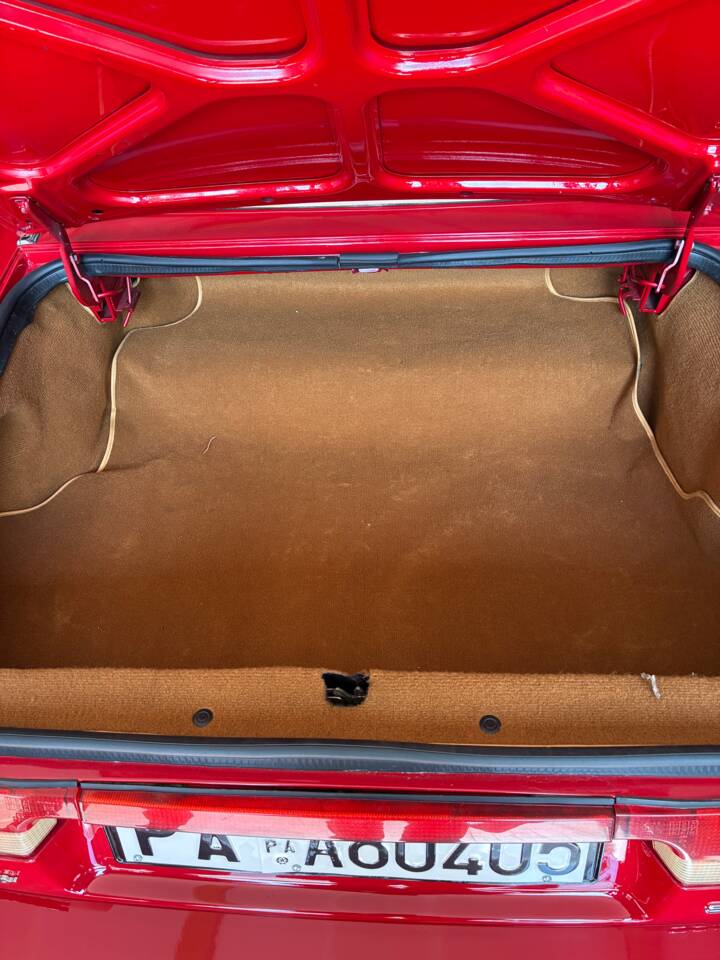 Image 21/23 of Alfa Romeo 1.6 Spider (1991)