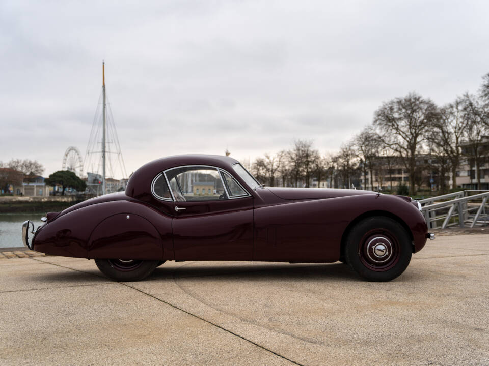 Image 6/50 of Jaguar XK 120 SE FHC (1952)