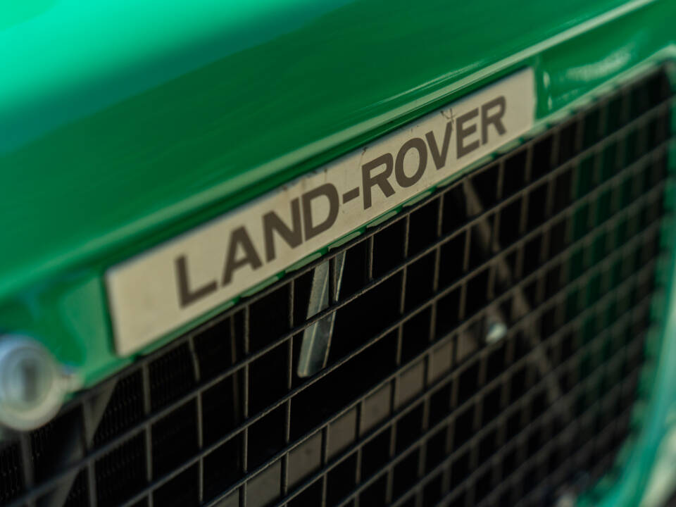 Imagen 10/45 de Land Rover 109 (1980)