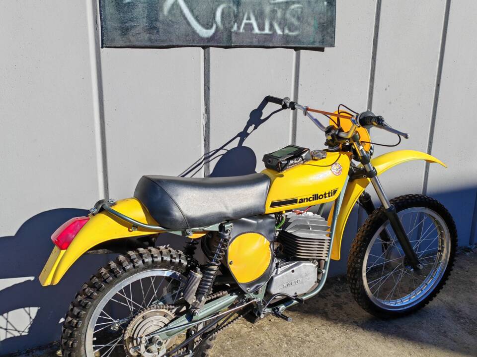 Bild 3/15 von Ancillotti DUMMY (1975)