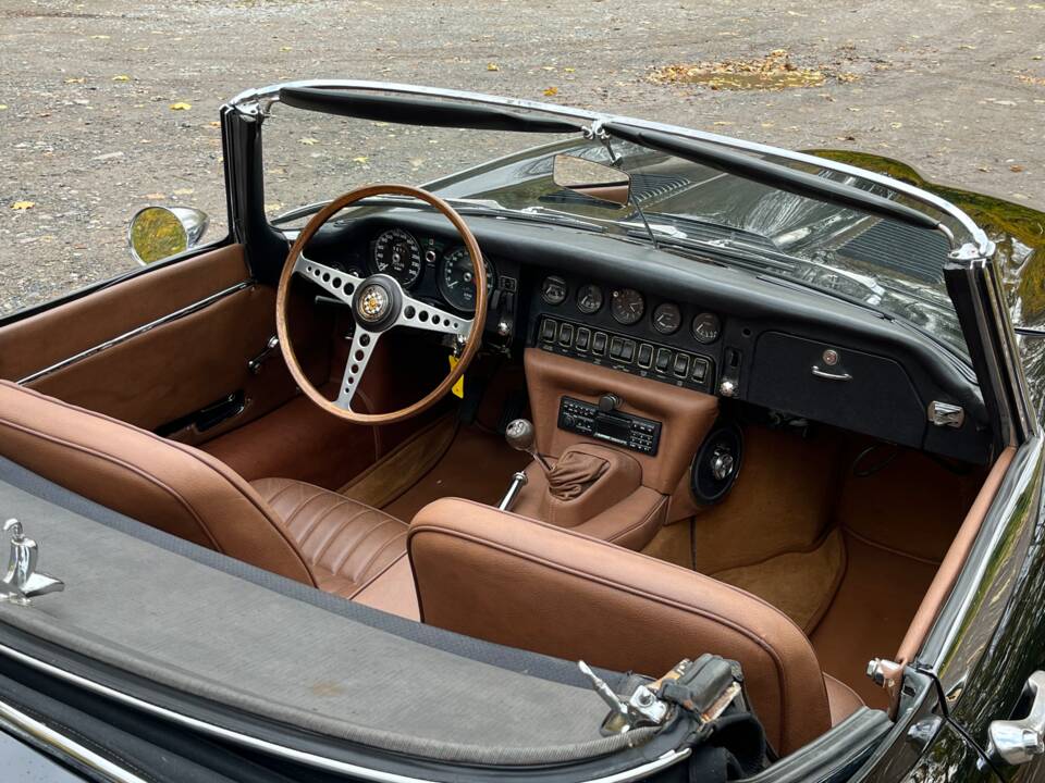 Bild 14/47 von Jaguar E-Type (1968)