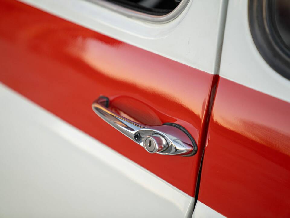 Image 16/50 of FIAT 500 F (1970)