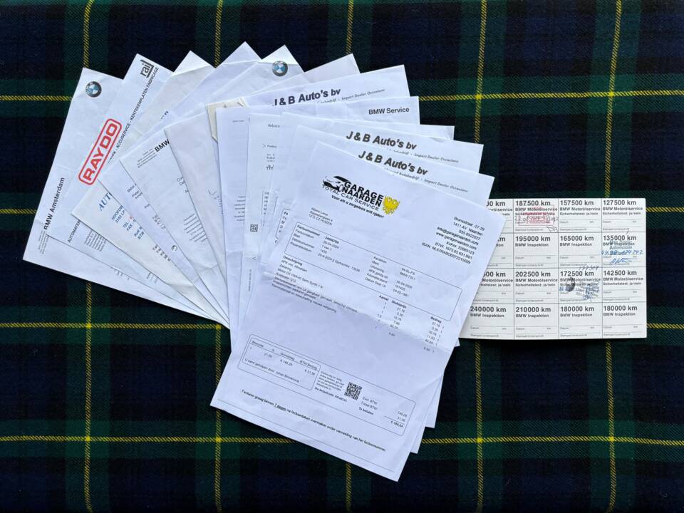 Image 14/24 of BMW 732i (1981)