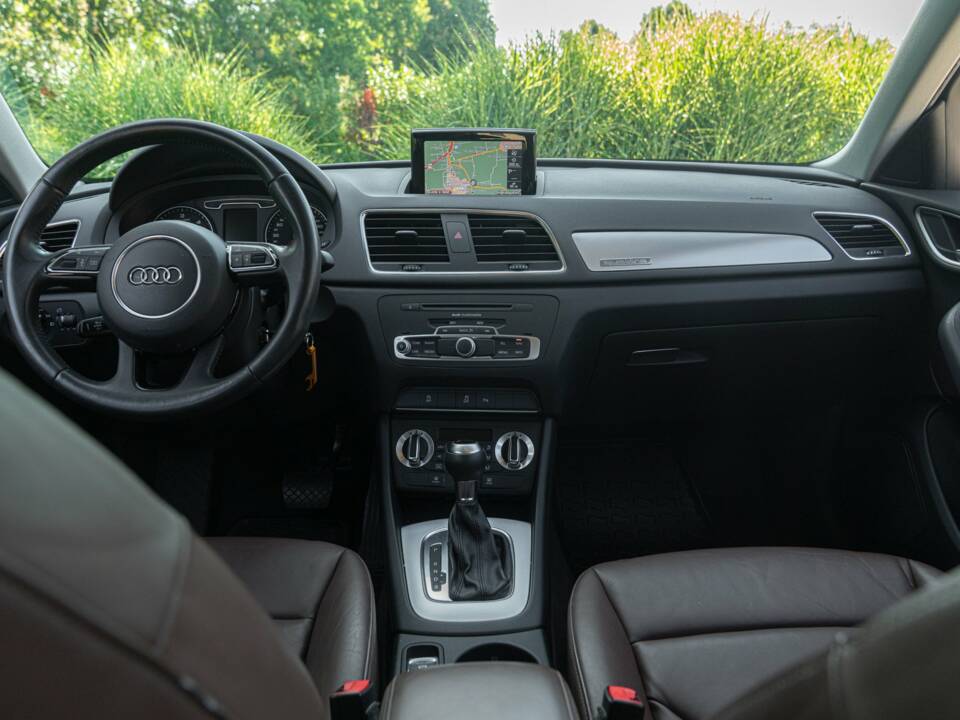 Bild 32/50 von Audi Q3 2.0 TDI quattro (2012)