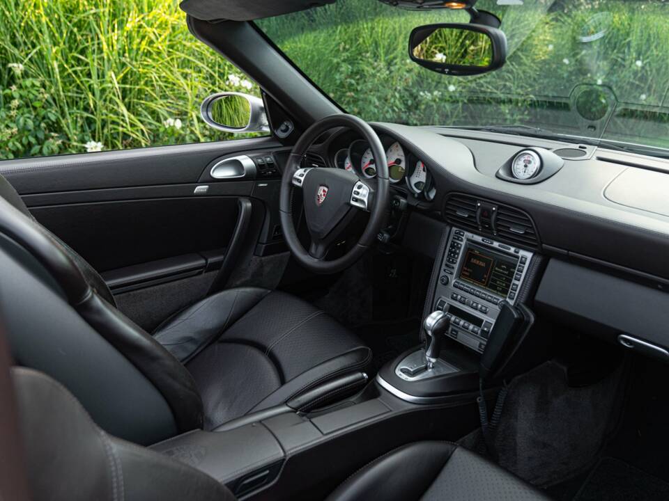 Image 34/50 of Porsche 911 Turbo (2008)