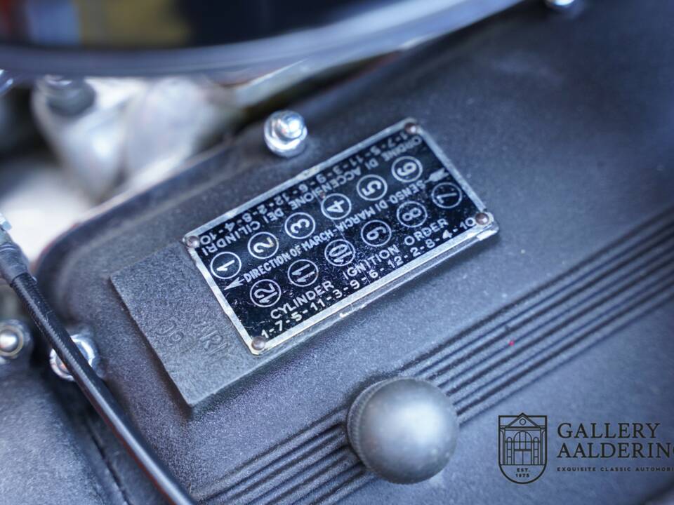 Bild 19/50 von Ferrari 330 GT 2+2 (1965)