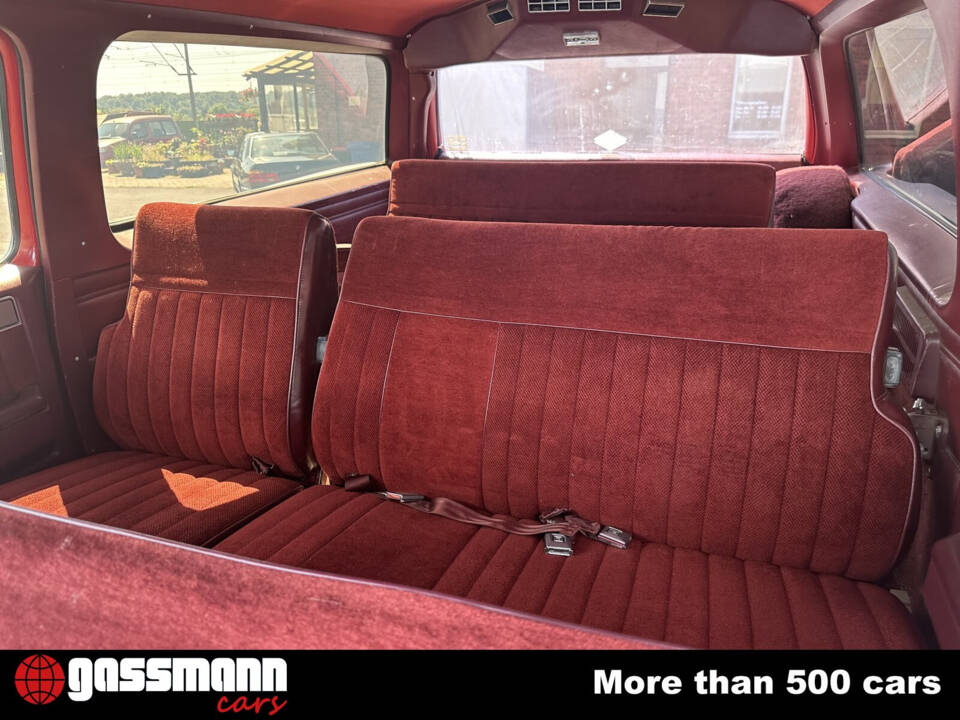 Image 13/15 de Chevrolet Suburban (1987)