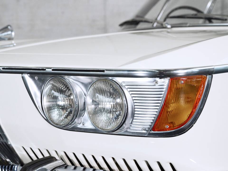 Bild 4/50 von BMW 2000 CS (1971)