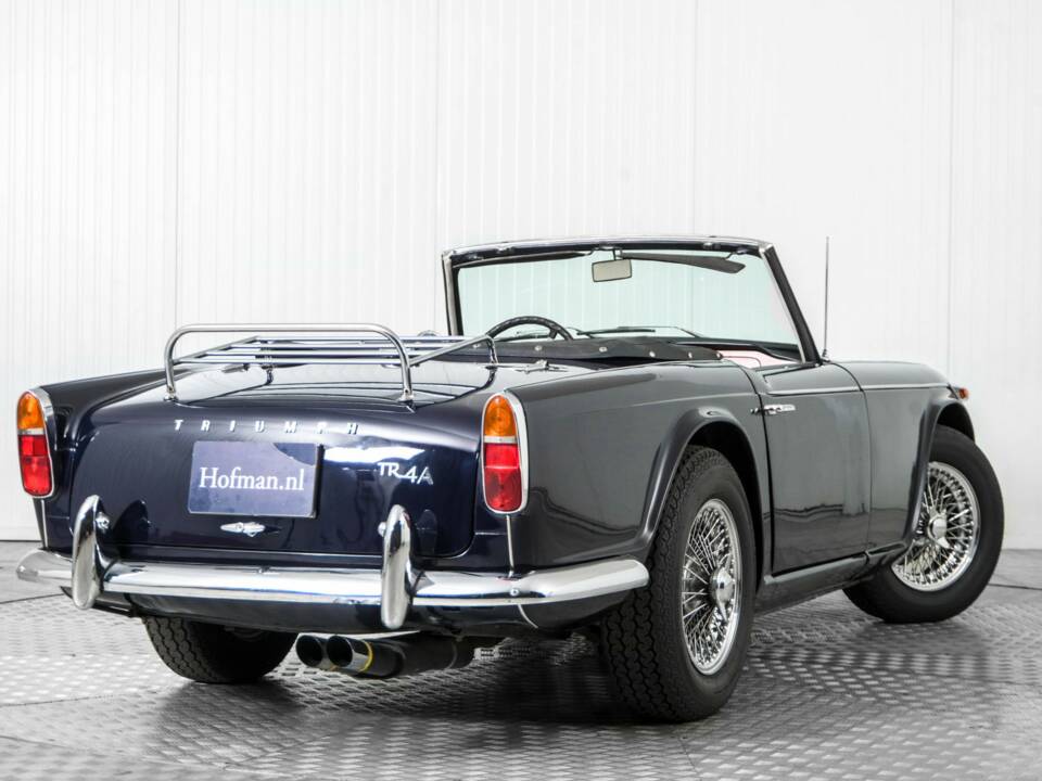 Afbeelding 42/50 van Triumph TR 4A (1967)