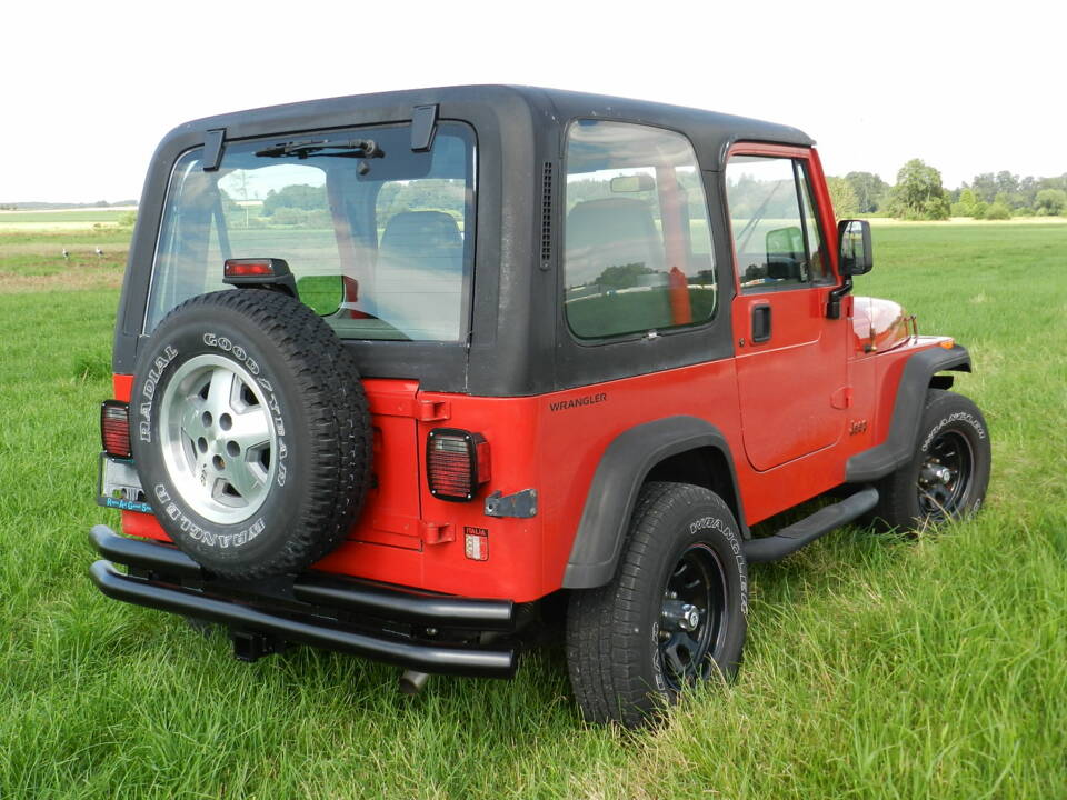 Imagen 23/58 de Jeep Wrangler 2.5L (1994)