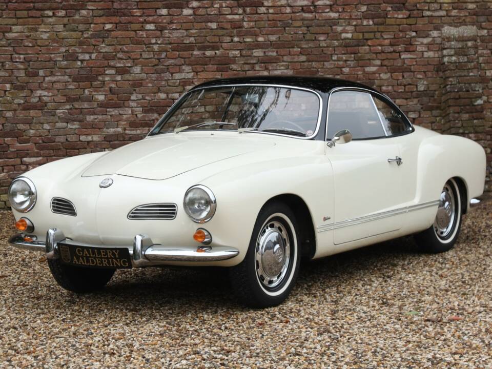 Bild 30/50 von Volkswagen Karmann Ghia 1300 (1966)