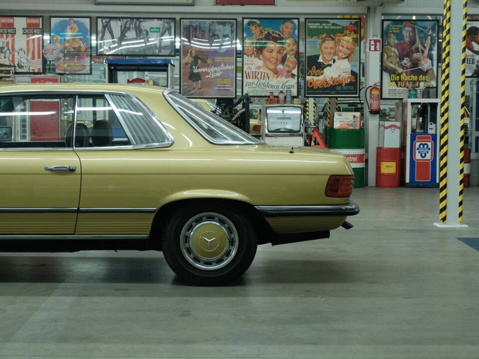 Image 5/50 de Mercedes-Benz 280 SLC (1977)