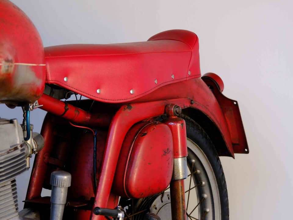 Image 35/83 of MV Agusta 175 CS Sport Disco Volante (1955)