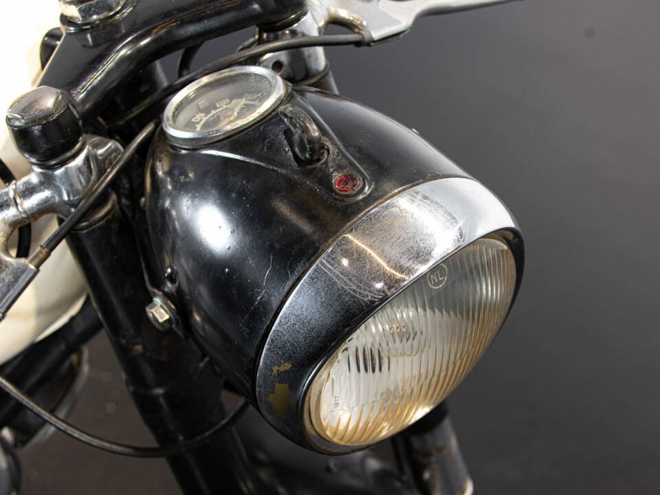 Immagine 41/50 di Gilera Giubileo 125 (1962)