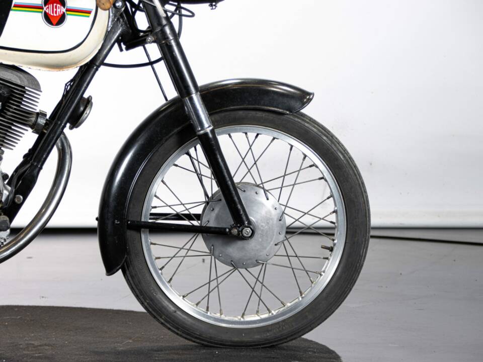 Immagine 35/50 di Gilera Giubileo 125 (1962)