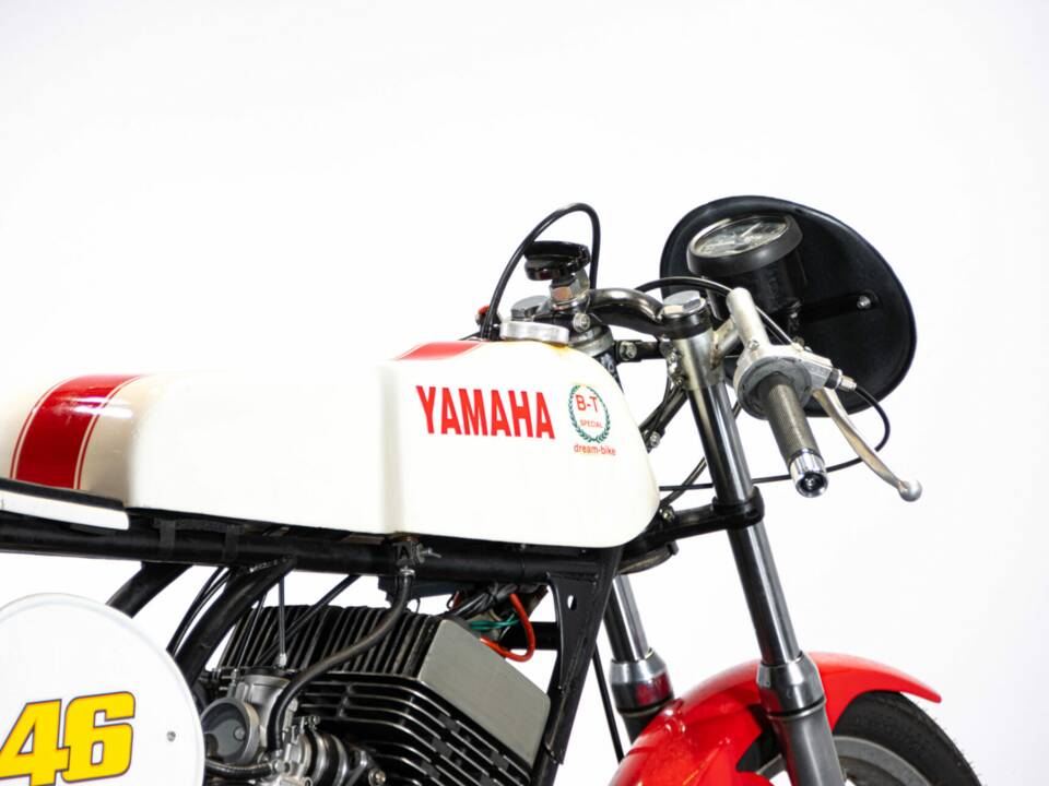 Imagen 41/50 de Yamaha 175 GP Special (1975)