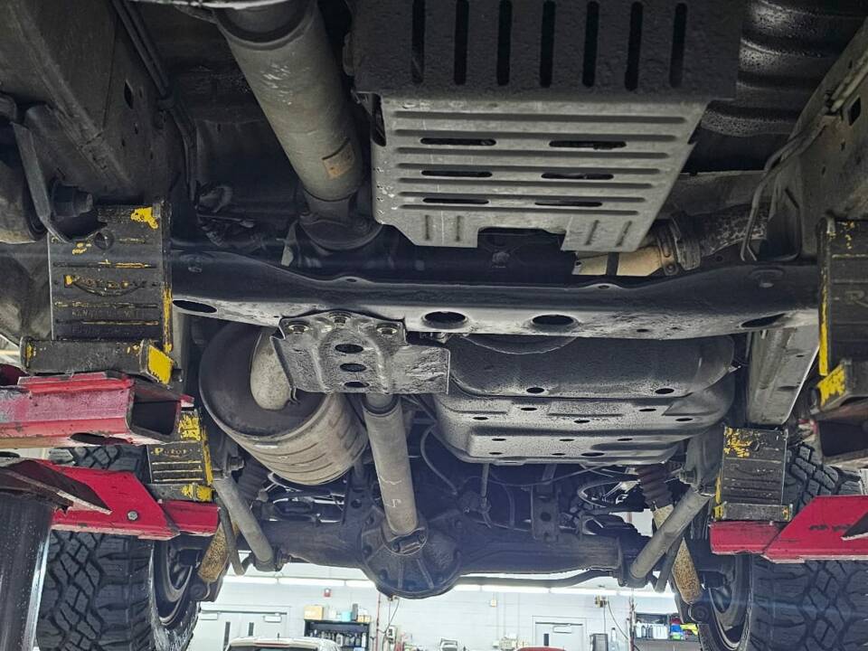 Image 39/48 de Toyota Land Cruiser FJ80 (1992)