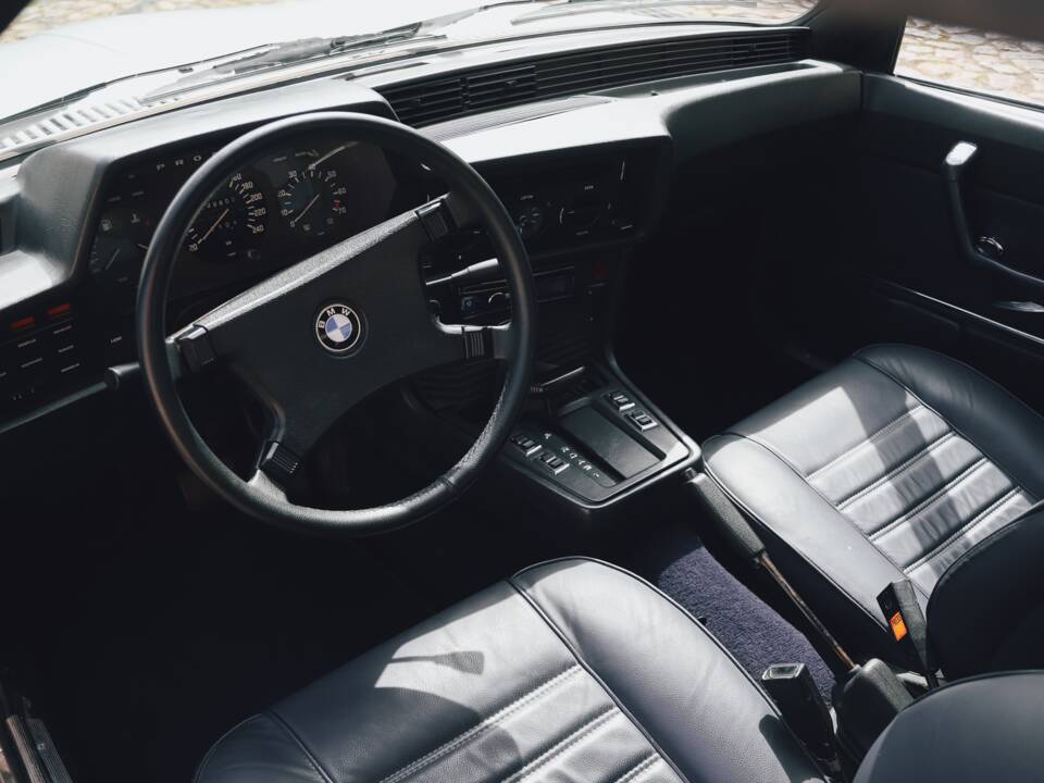 Bild 23/106 von BMW 633 CSi (1976)