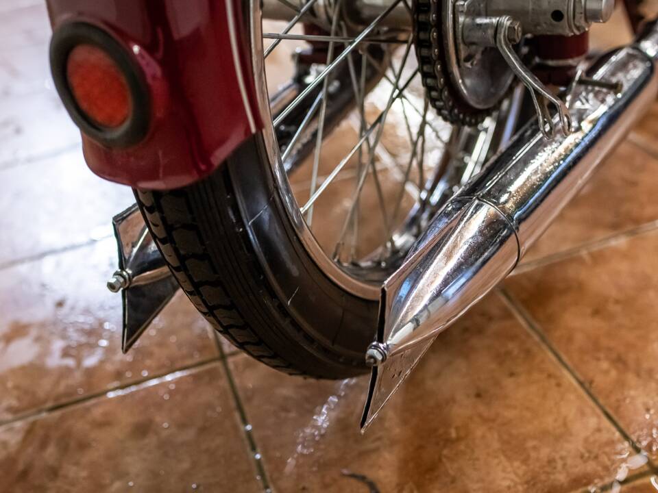 Bild 9/13 von Jawa 350 Typ 354 (1900)