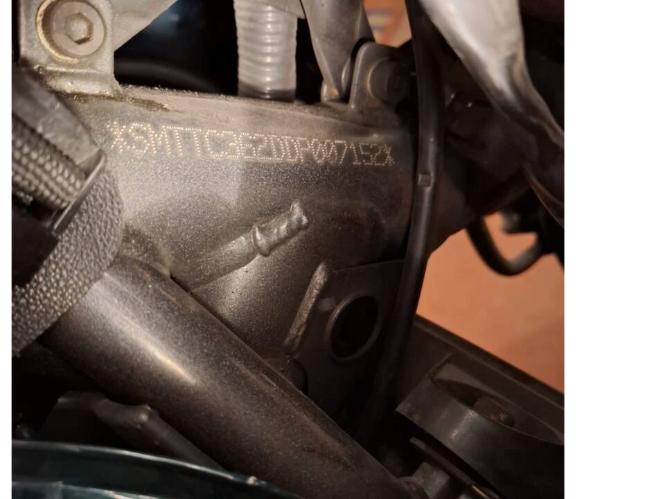 Image 18/20 of Triumph DUMMY (1993)