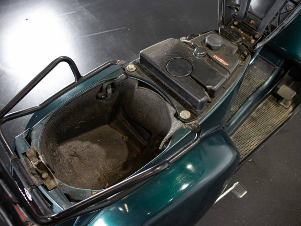 Bild 15/50 von Piaggio Vespa Cosa 150 (1990)
