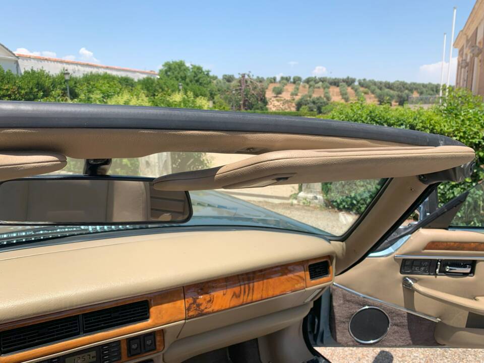 Afbeelding 98/112 van Jaguar XJS 4.0 (1994)