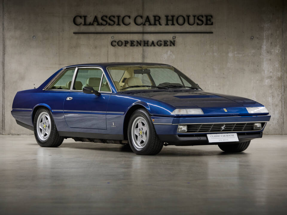 Imagen 7/100 de Ferrari 412 (1986)