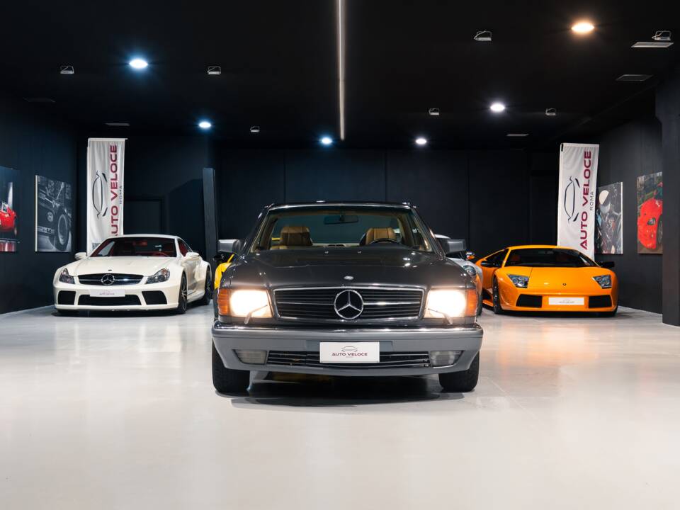Bild 4/37 von Mercedes-Benz 560 SEC (1990)