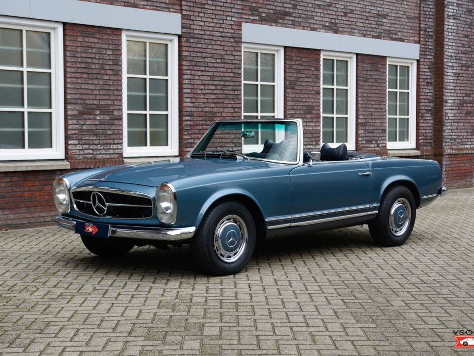Image 1/14 of Mercedes-Benz 280 SL (1971)