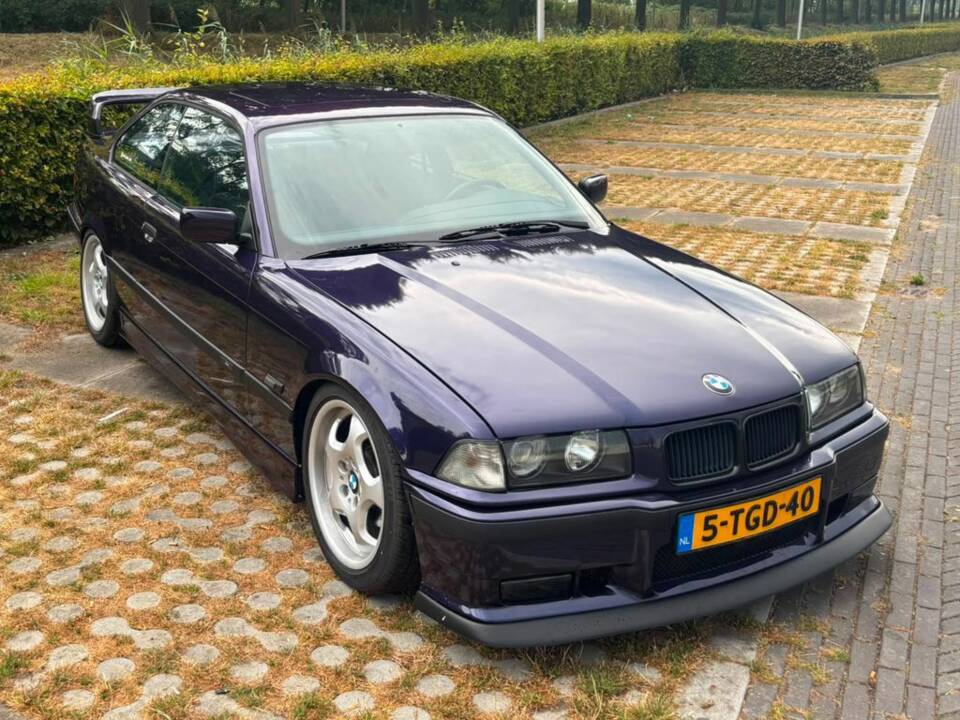 Immagine 1/8 di BMW 318is (1995)