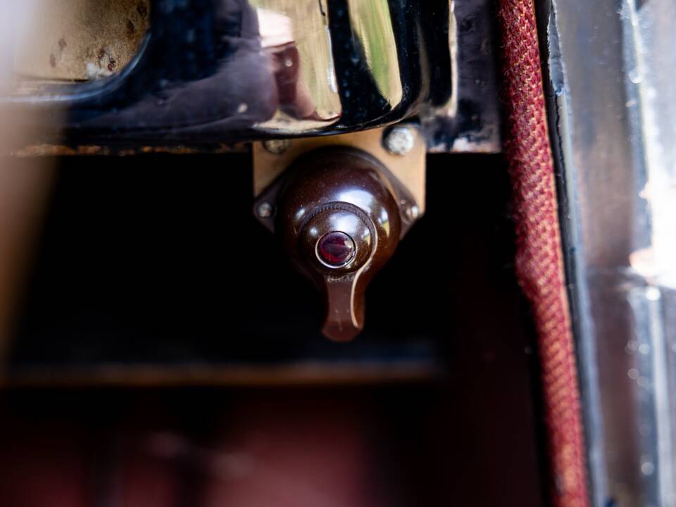 Immagine 42/46 di Morris Minor Series II (1956)