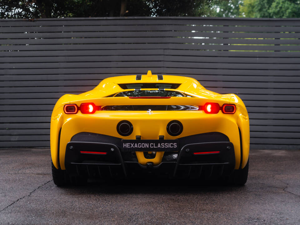 Immagine 9/61 di Ferrari SF90 Stradale (2021)