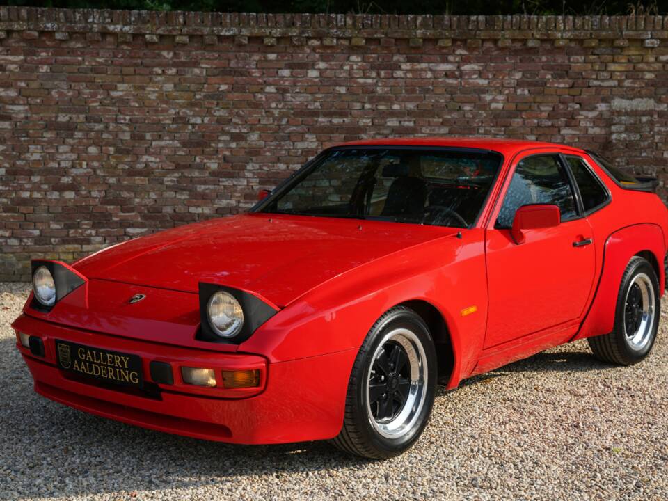 Image 25/50 de Porsche 924 S (1981)