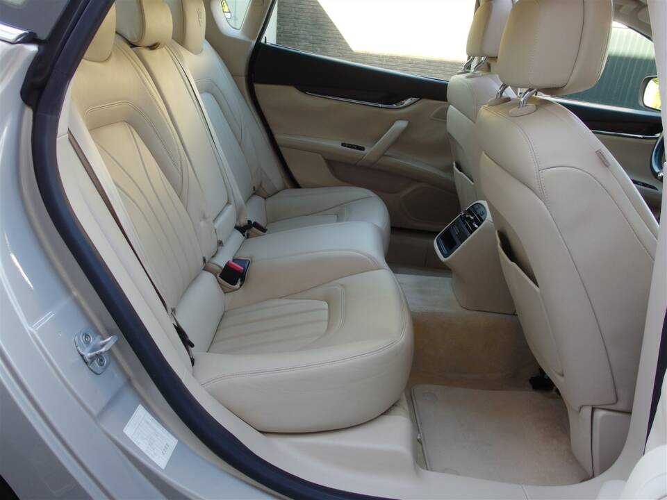 Image 58/99 of Maserati Quattroporte GTS (2014)
