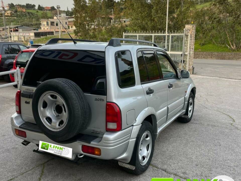 Imagen 6/10 de Suzuki Grand Vitara 2.0 TDI (1999)
