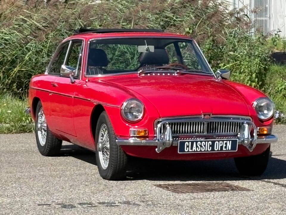 Afbeelding 17/18 van MG MGB GT (1967)