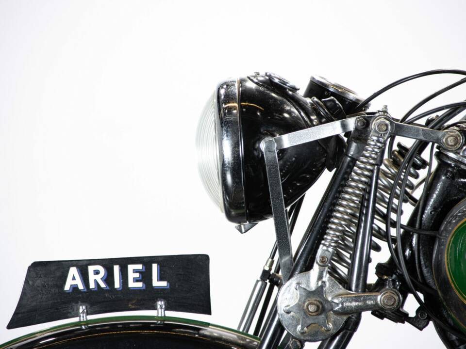 Image 40/50 de Ariel W/NG 350 (1941)