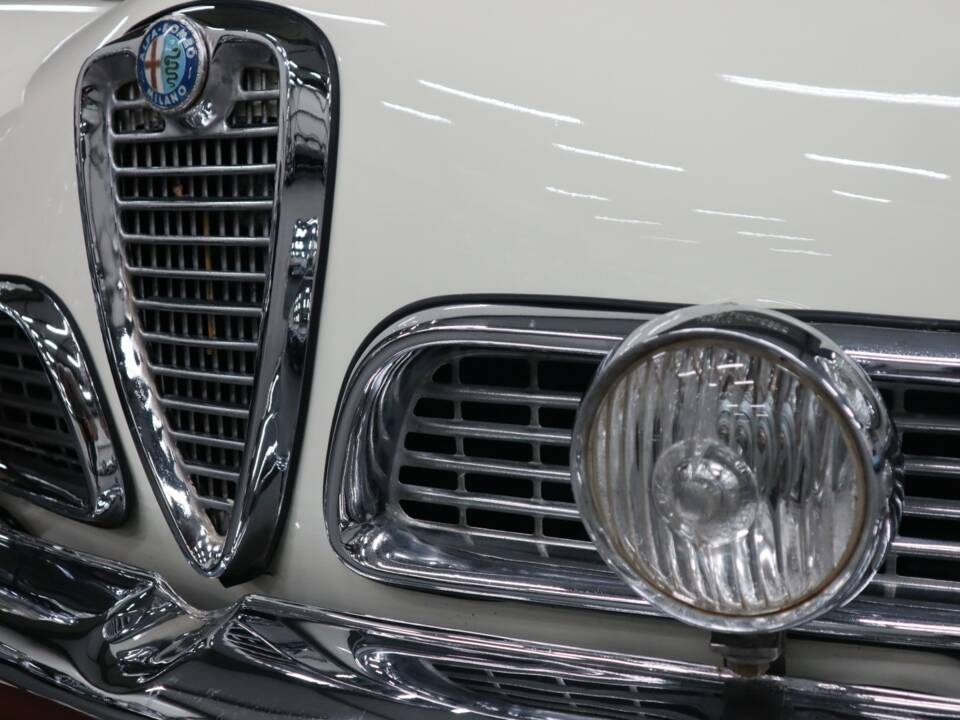 Bild 36/54 von Alfa Romeo Giulietta Sprint (1962)