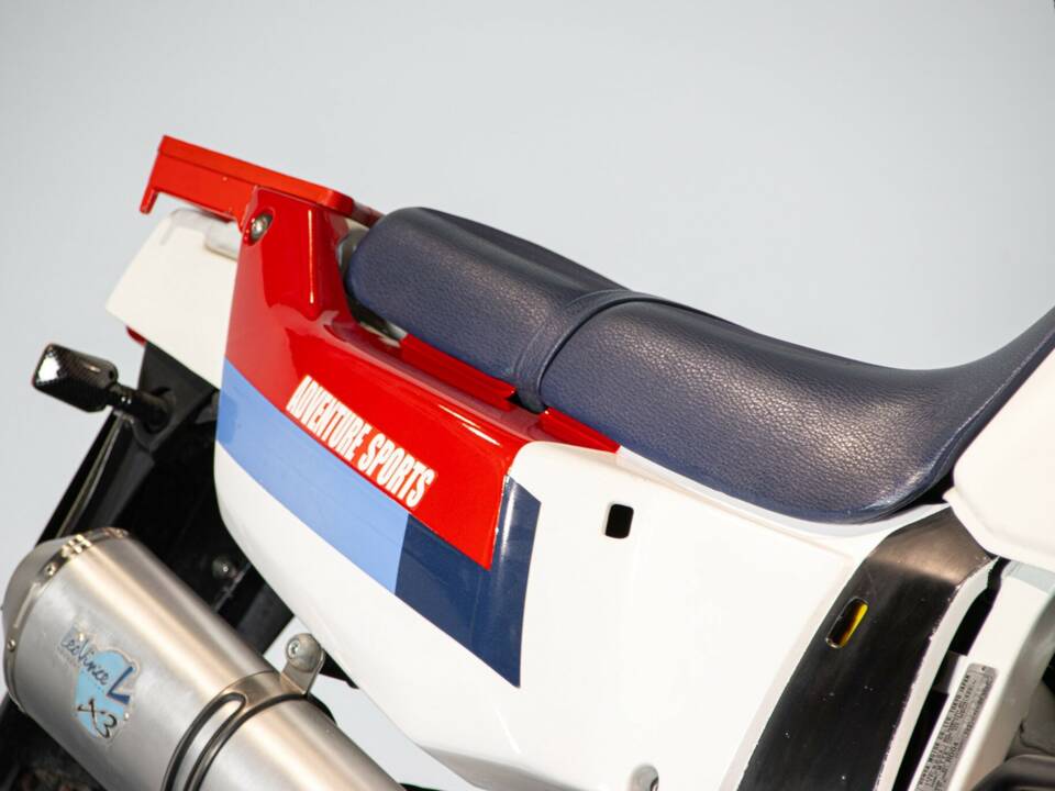 Bild 47/50 von Honda XRV 750 Africa Twin (1990)