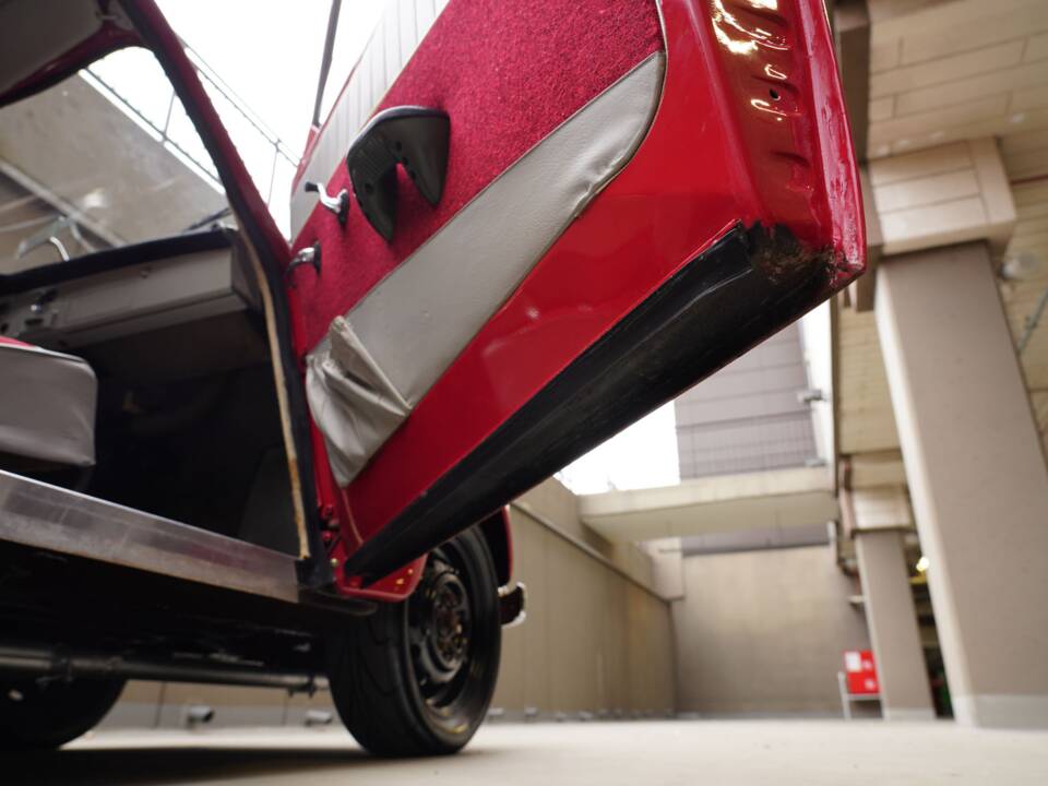 Image 50/100 of Saab 96 (1964)