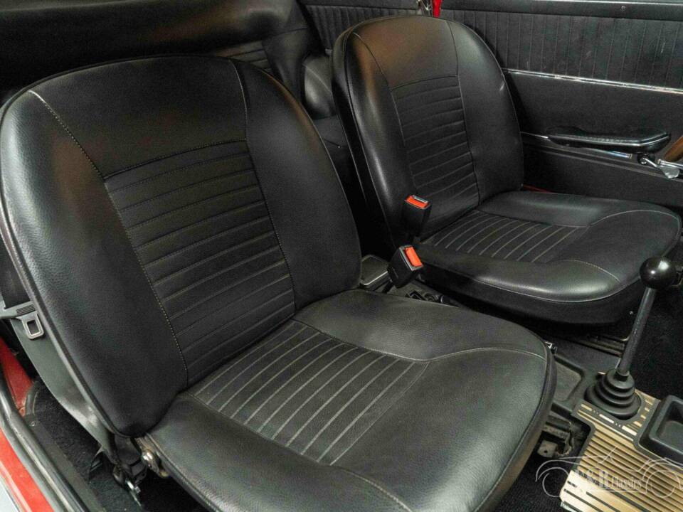 Image 12/19 de FIAT 850 Sport Coupe (1971)