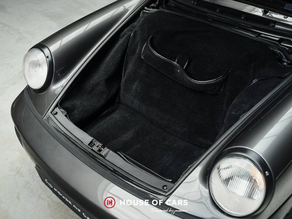 Bild 12/25 von Porsche 911 Carrera 4 (1990)