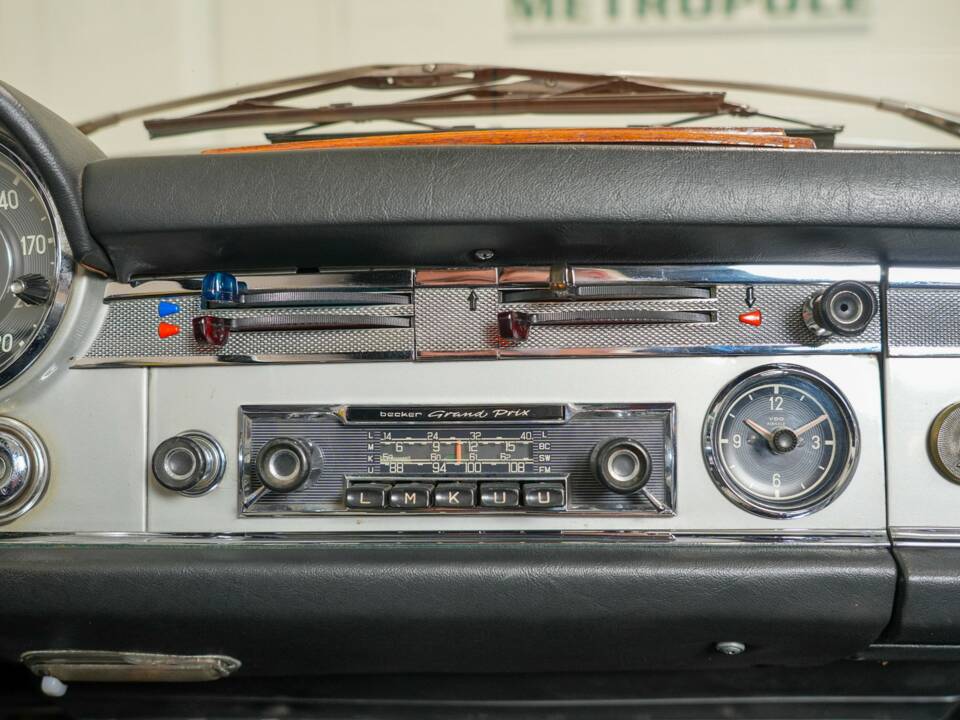 Bild 36/36 von Mercedes-Benz 230 SL (1966)